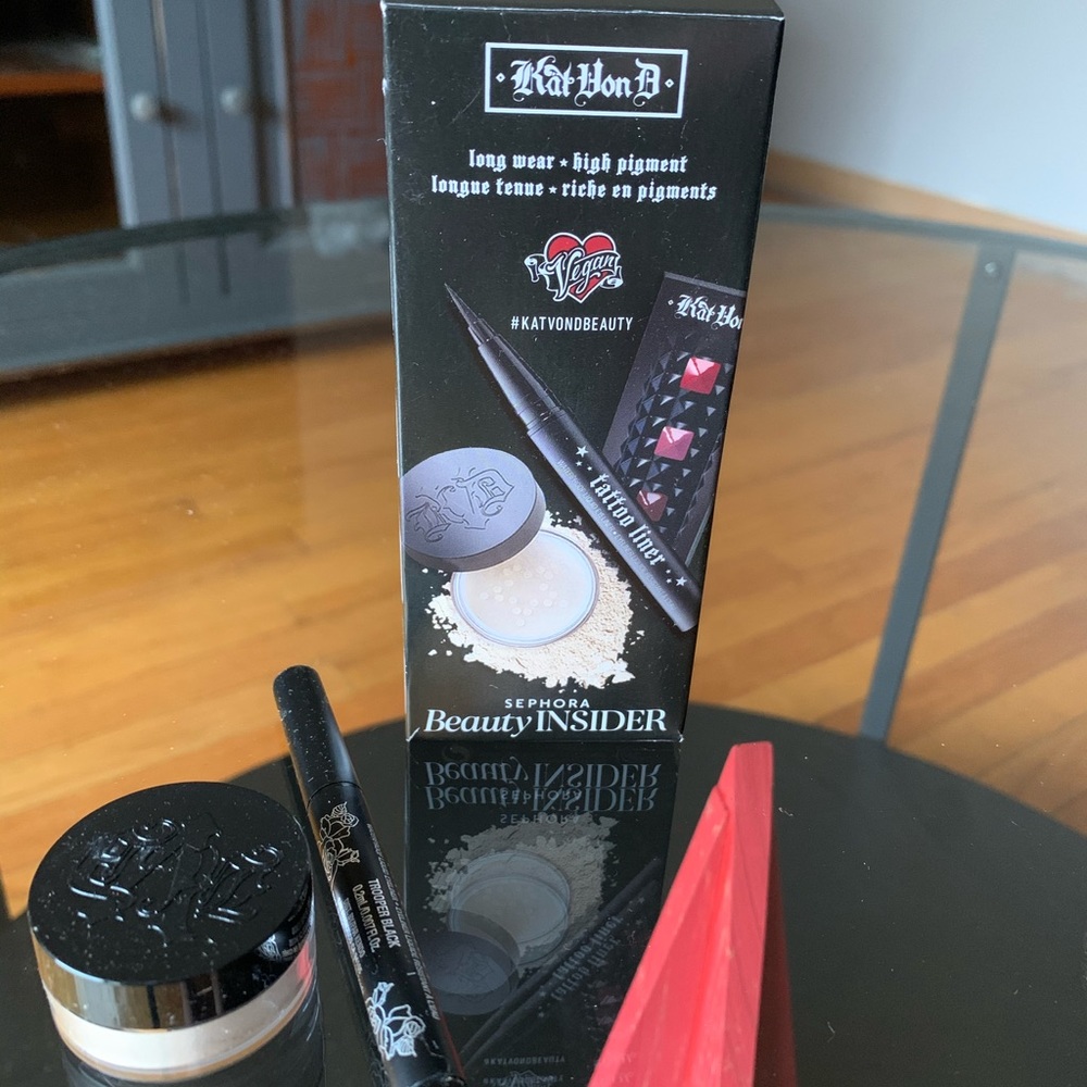 Kat Von D Set - Picture 1 of 3